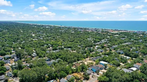 319 NE 42nd Street Oak Island NC 28465