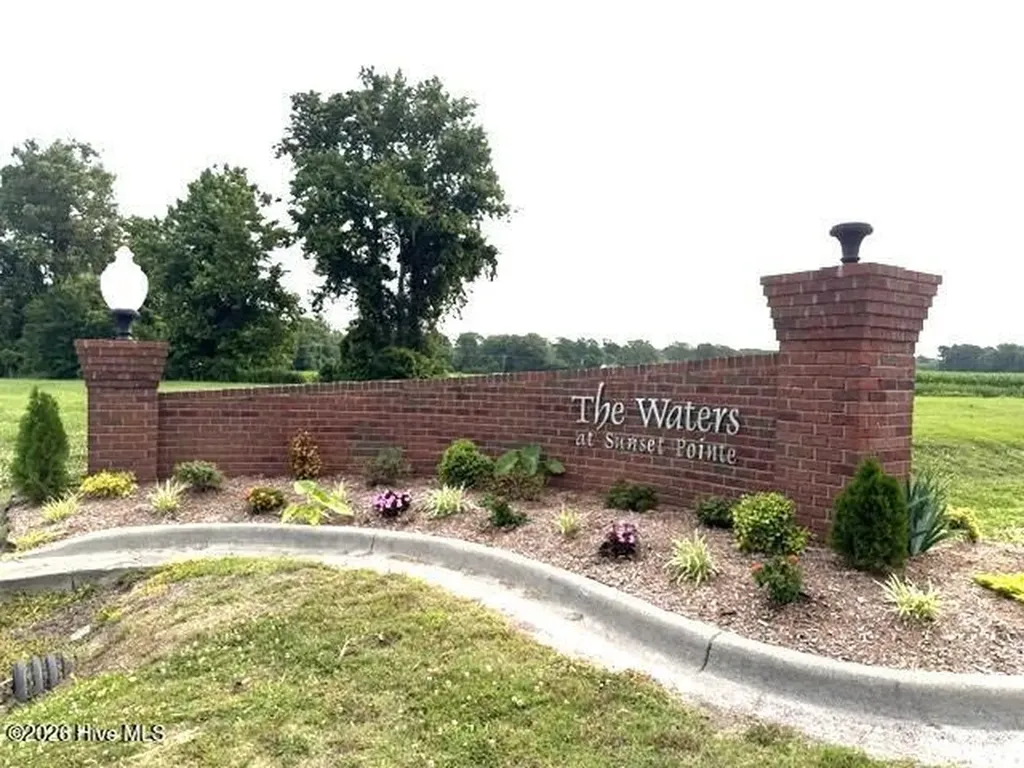 421 Pointe Vista Drive Elizabeth City NC 27909