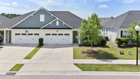 6421 Pinnacle Point Winnabow NC 28479