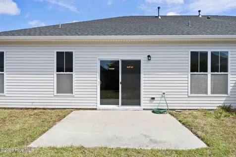 6421 Pinnacle Point Winnabow NC 28479