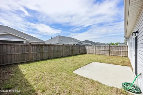 6421 Pinnacle Point Winnabow NC 28479