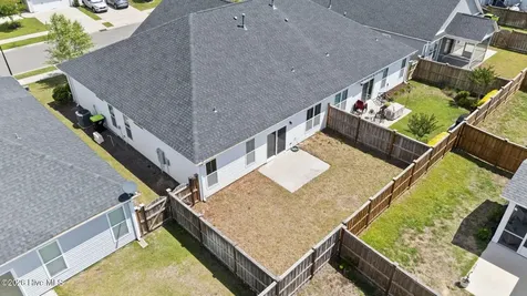 6421 Pinnacle Point Winnabow NC 28479