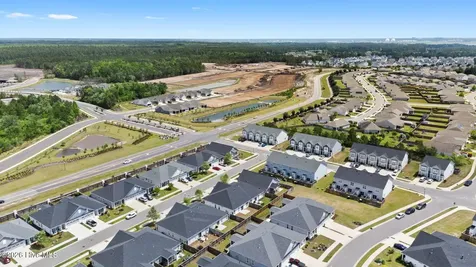 6421 Pinnacle Point Winnabow NC 28479