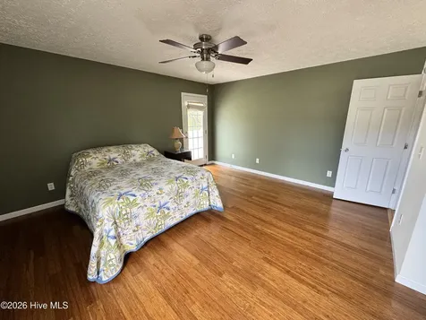 733 Ocracoke Drive Wilmington NC 28412