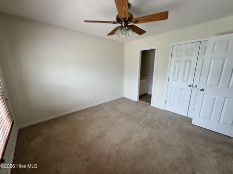 733 Ocracoke Drive Wilmington NC 28412