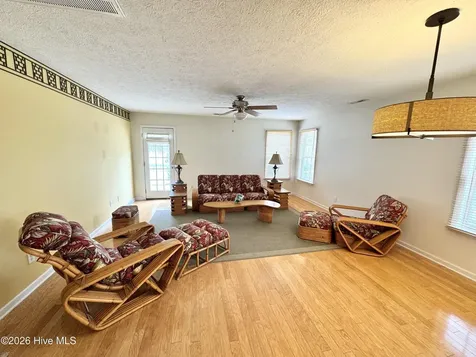 733 Ocracoke Drive Wilmington NC 28412