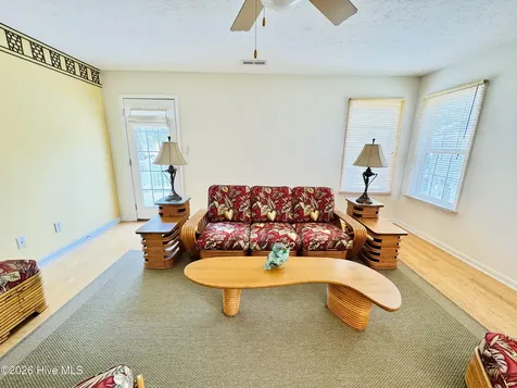 733 Ocracoke Drive Wilmington NC 28412