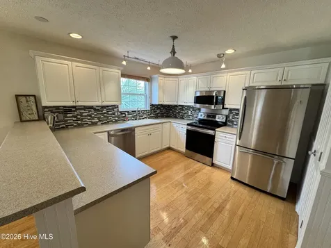 733 Ocracoke Drive Wilmington NC 28412