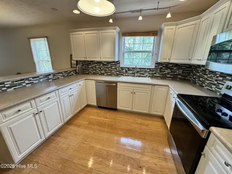 733 Ocracoke Drive Wilmington NC 28412
