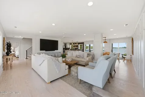 3736 Janiero Road Arapahoe NC 28510