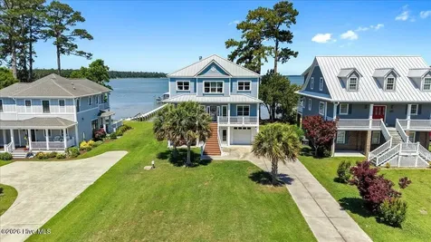 720 Willbrook Circle Sneads Ferry NC 28460