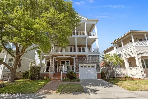 2106 Evans Street Morehead City NC 28557