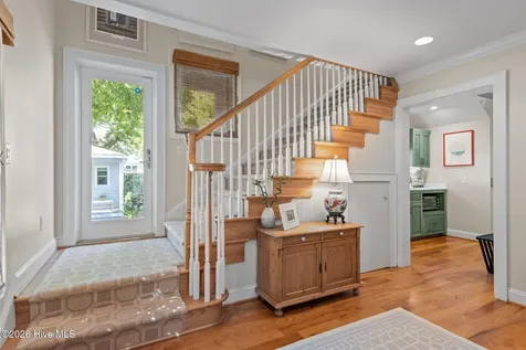 2106 Evans Street Morehead City NC 28557