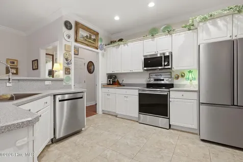 6 Court 1 Northwest Drive Calabash NC 28467