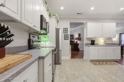 6 Court 1 Northwest Drive Calabash NC 28467