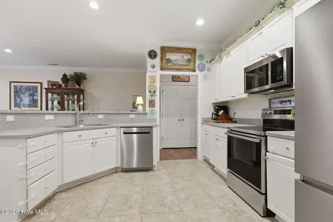 6 Court 1 Northwest Drive Calabash NC 28467