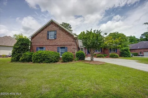 606 Taberna Circle New Bern NC 28562