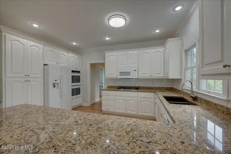 606 Taberna Circle New Bern NC 28562