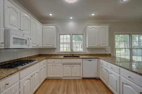 606 Taberna Circle New Bern NC 28562