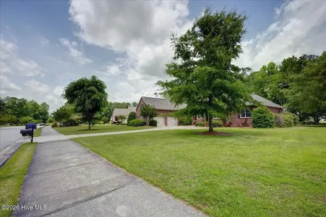606 Taberna Circle New Bern NC 28562