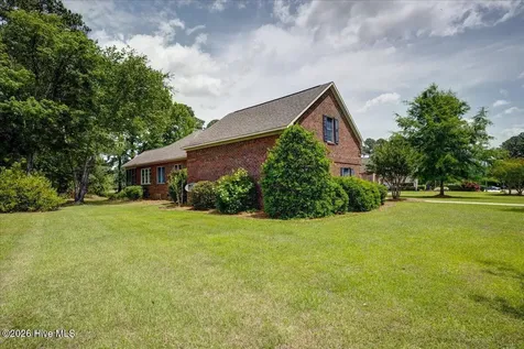 606 Taberna Circle New Bern NC 28562