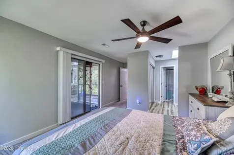 710 -472 Azalea Drive Hampstead NC 28443