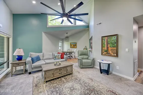710 -472 Azalea Drive Hampstead NC 28443