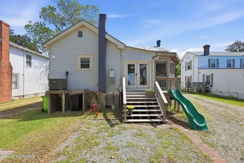 525 N A Street Bridgeton NC 28519
