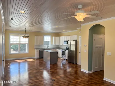 103 Holland Farm Road Cedar Point NC 28584