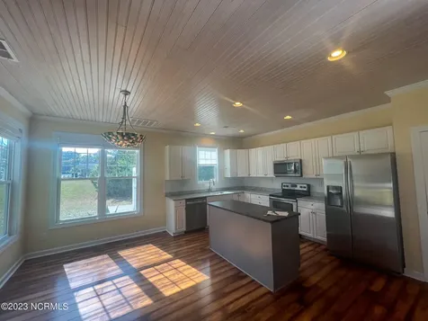 103 Holland Farm Road Cedar Point NC 28584