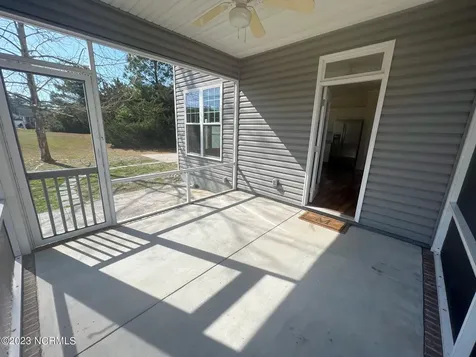103 Holland Farm Road Cedar Point NC 28584