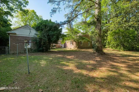 306 S Howard Circle Tarboro NC 27886