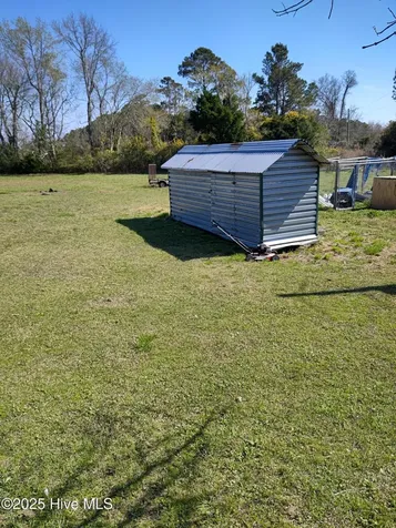 146 Oscar Edens Road Hampstead NC 28443