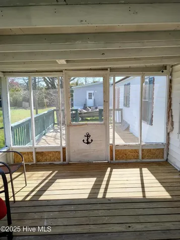 146 Oscar Edens Road Hampstead NC 28443