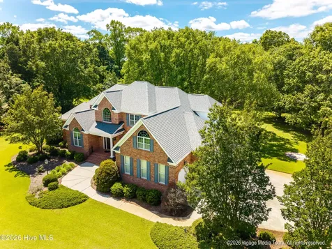 4202 Sterling Trace Drive Winterville NC 28590