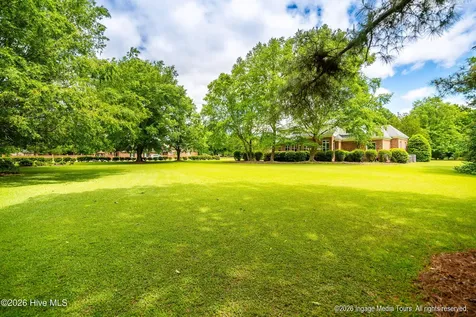 4202 Sterling Trace Drive Winterville NC 28590