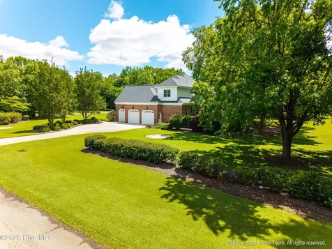 4202 Sterling Trace Drive Winterville NC 28590