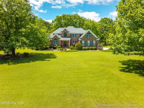 4202 Sterling Trace Drive Winterville NC 28590