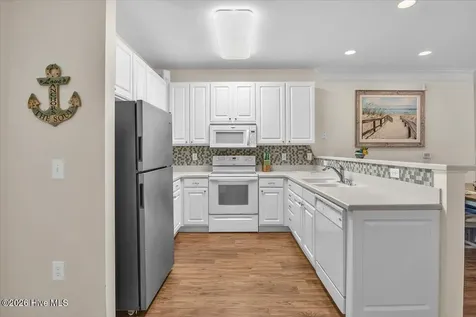 395 S Crow Creek Drive Calabash NC 28467