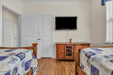 395 S Crow Creek Drive Calabash NC 28467