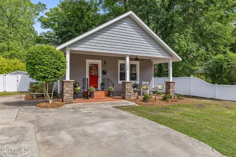 106 N Oleander Avenue Goldsboro NC 27530