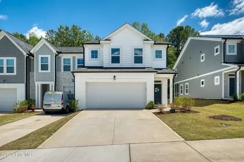 530 Barrington Row Avenue Zebulon NC 27597
