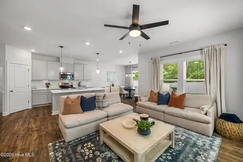 530 Barrington Row Avenue Zebulon NC 27597