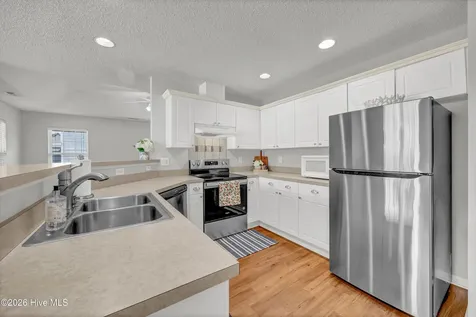 707 Tisbury Lane Wilmington NC 28412