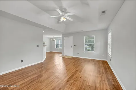 707 Tisbury Lane Wilmington NC 28412