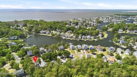 545 Harbour View Drive Kill Devil Hills NC 27948