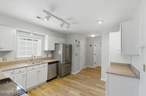 545 Harbour View Drive Kill Devil Hills NC 27948