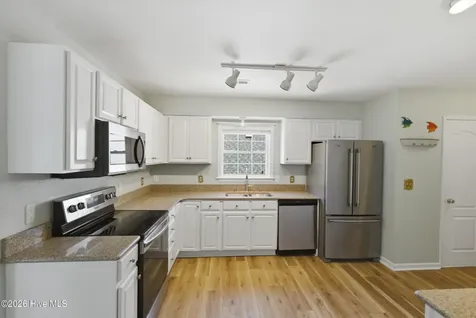 545 Harbour View Drive Kill Devil Hills NC 27948