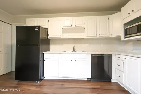 602 Seminole Trail Jacksonville NC 28540