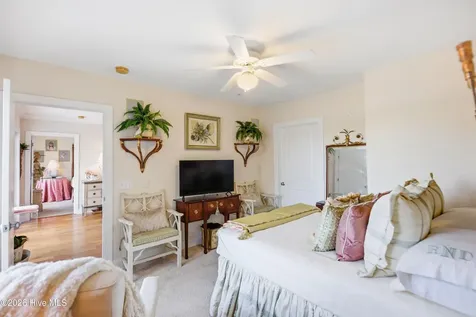 6832 Main Street Wilmington NC 28405